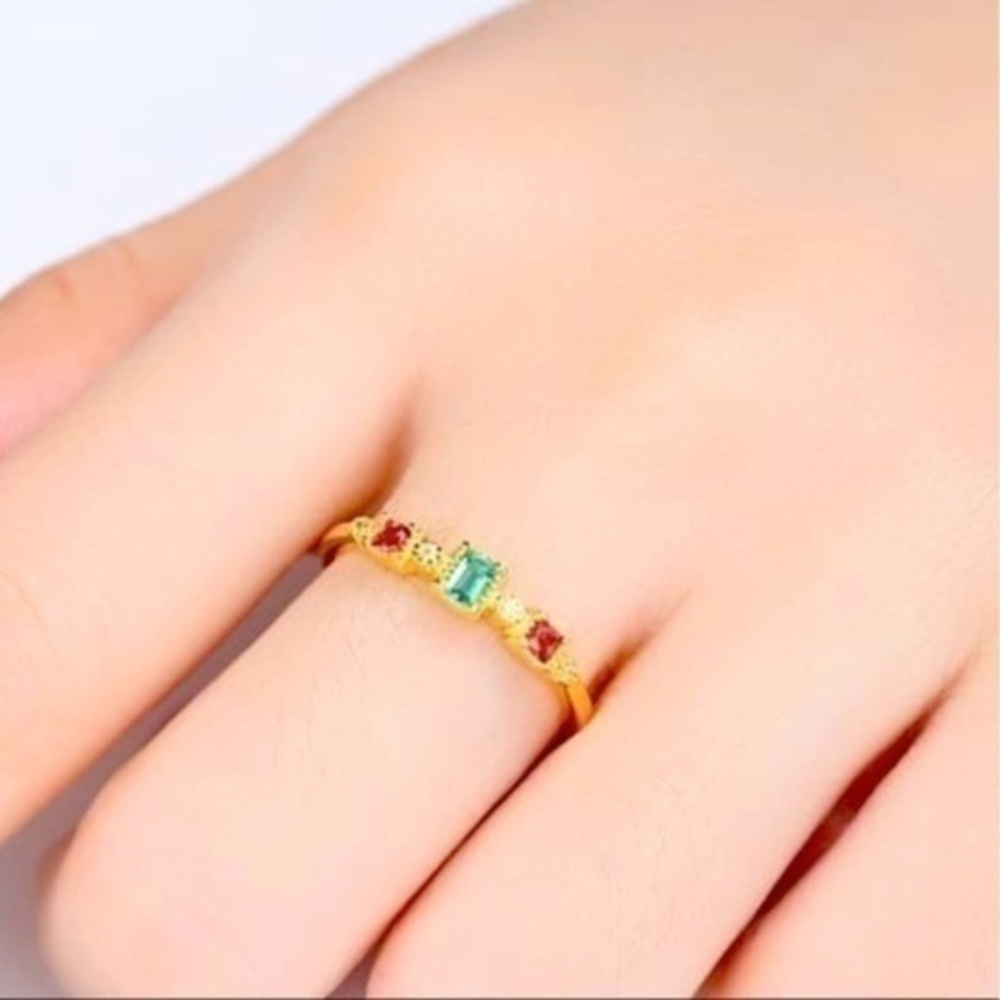 New 18k Gold Ring, Various Sizes